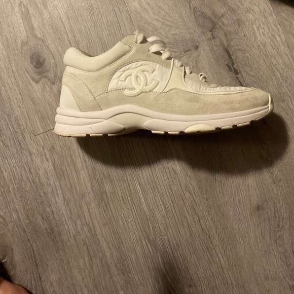 Chanel shoes - Picture 1 of 1